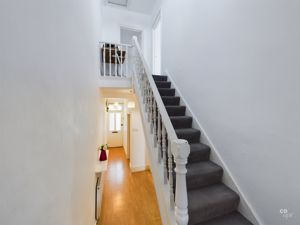 hallway landing - click for photo gallery